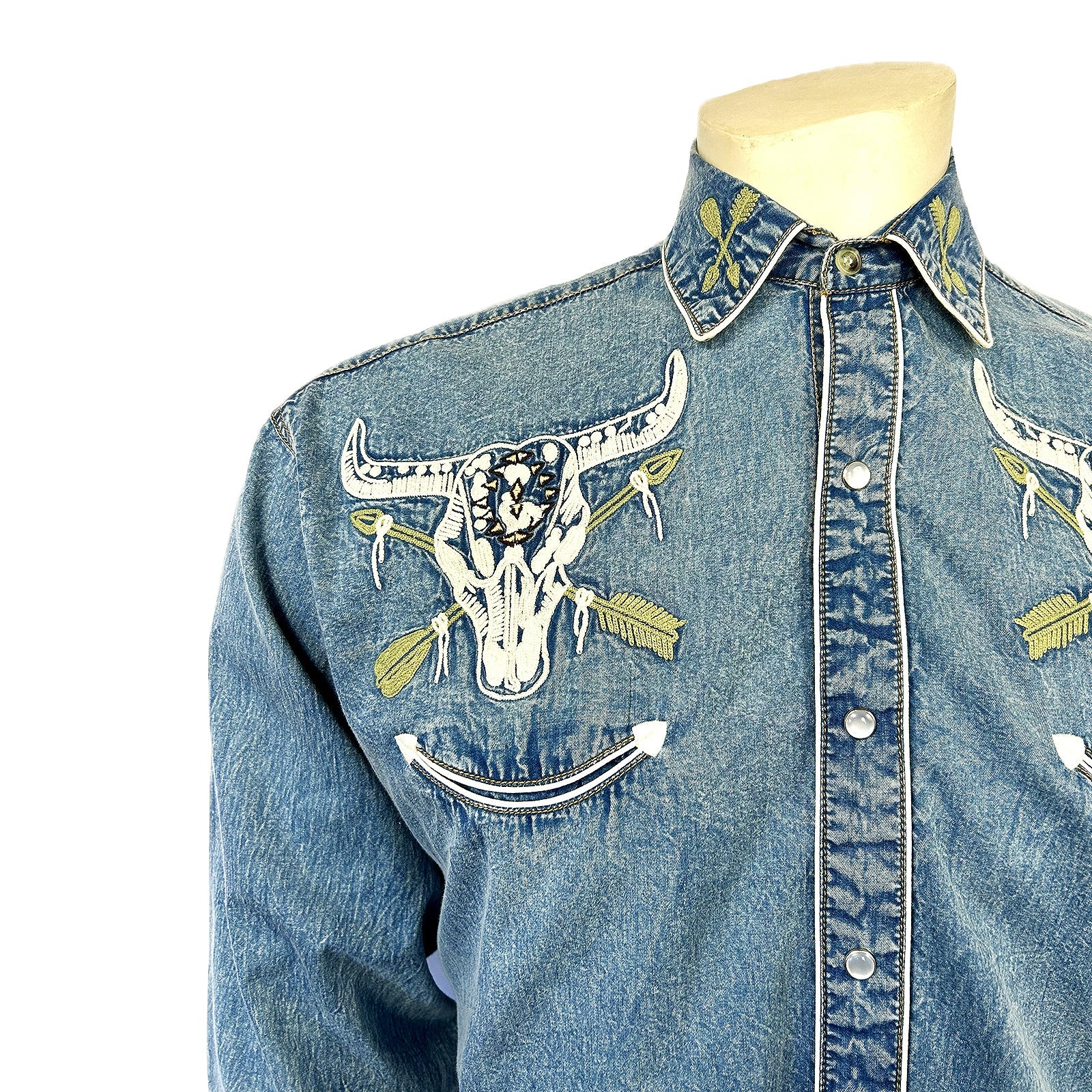 Rockmount Men's Vintage Inspired Steer Skull Arrows Denim Front