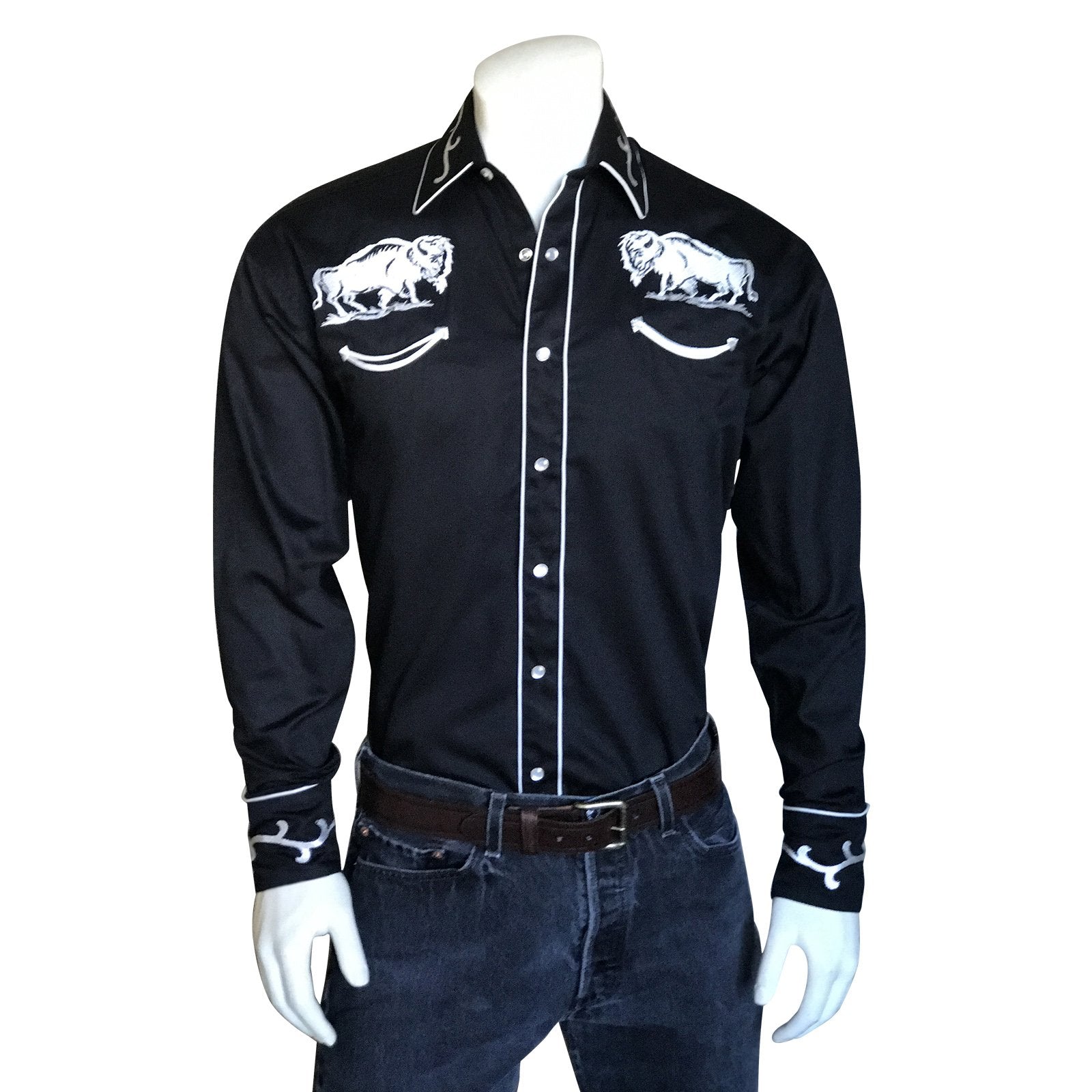 Rockmount Ranch Wear Men's Western Vintage White Bison on Black Tucked Front